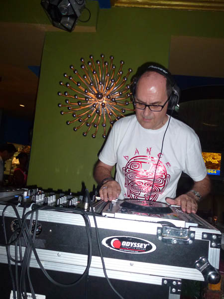 John D'Angelo In the Mix Maxine's  WMC 15